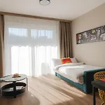 Avenue Апартаменты