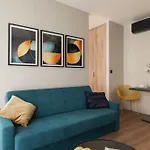 Avenue شقة